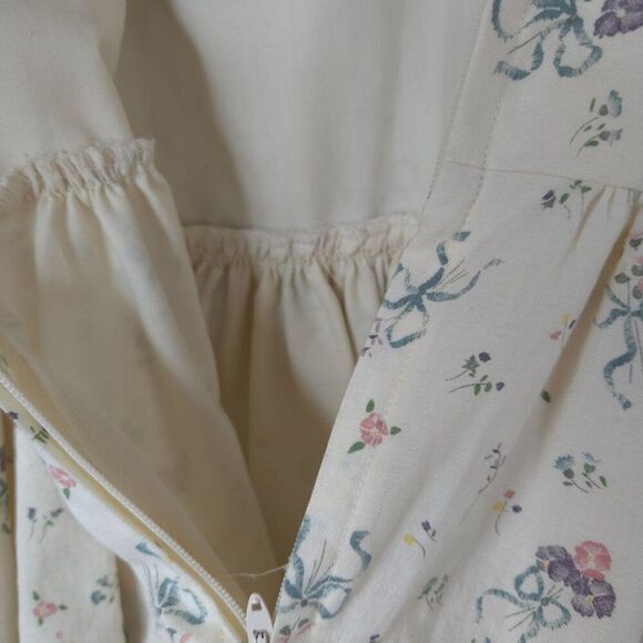 Vintage 90s Daisy Kingdom Dress Girls Size 8 Modest Floral Ribbons Puff Sleeves - Picture 8 of 9